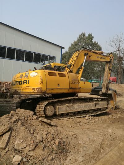 1萬至5萬租金工程機械租賃_工程機械設(shè)備租賃最專業(yè)的平臺.